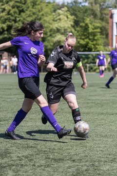 Bild 189 - wBJ SV Henstedt Ulzburg - TuS Rotenhof : Ergebnis: 12:0